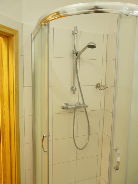 Hotel Kreuzbruchhof Burg Stargard Ngoại thất bức ảnh